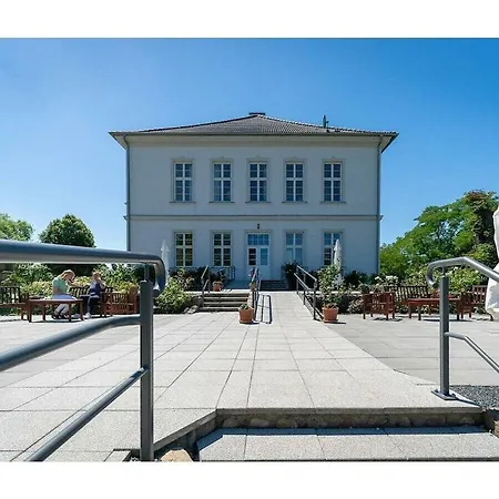 Gross Helle Manor House * Wrodow