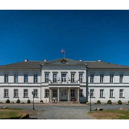 Gross Helle Manor House Wrodow