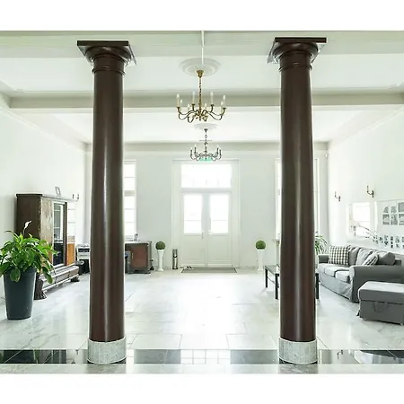 Gross Helle Manor House Tatil Evi Wrodow