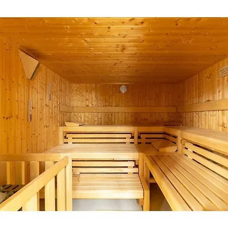 Gross Helle Manor House Wrodow